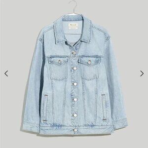 Madewell - Oversized Trucker Jean Jacket
